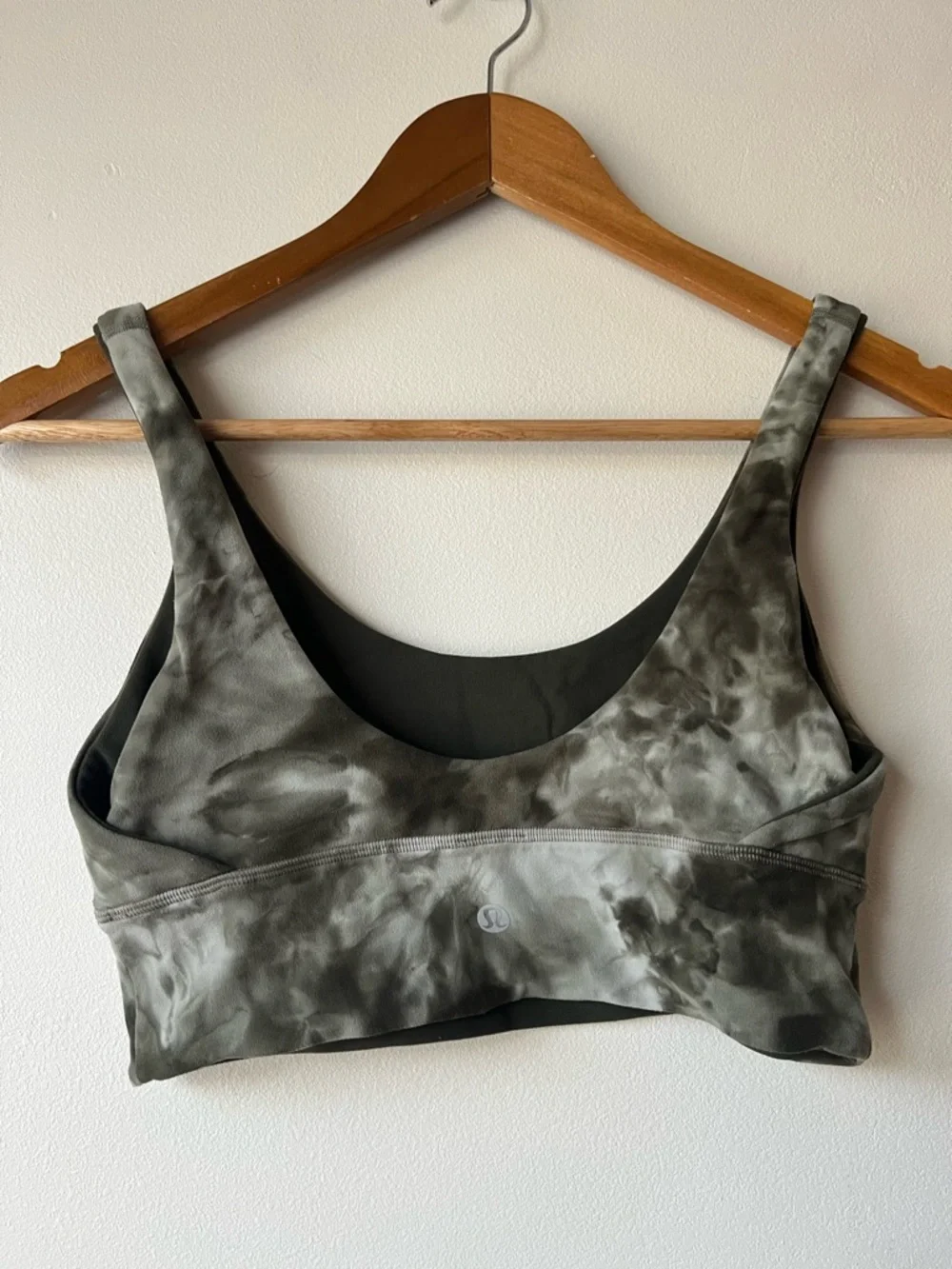 Lululemon Align Reversible Bra *Light Support, A/B Cup
Diamond Dye - Picture 4 of 10